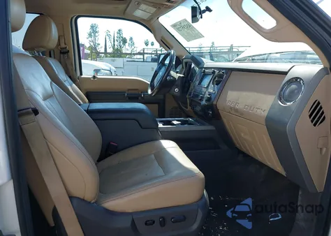 2011 Ford F-250 Lariat from USA, damaged, VIN 1FT7W2BT0BEC52420